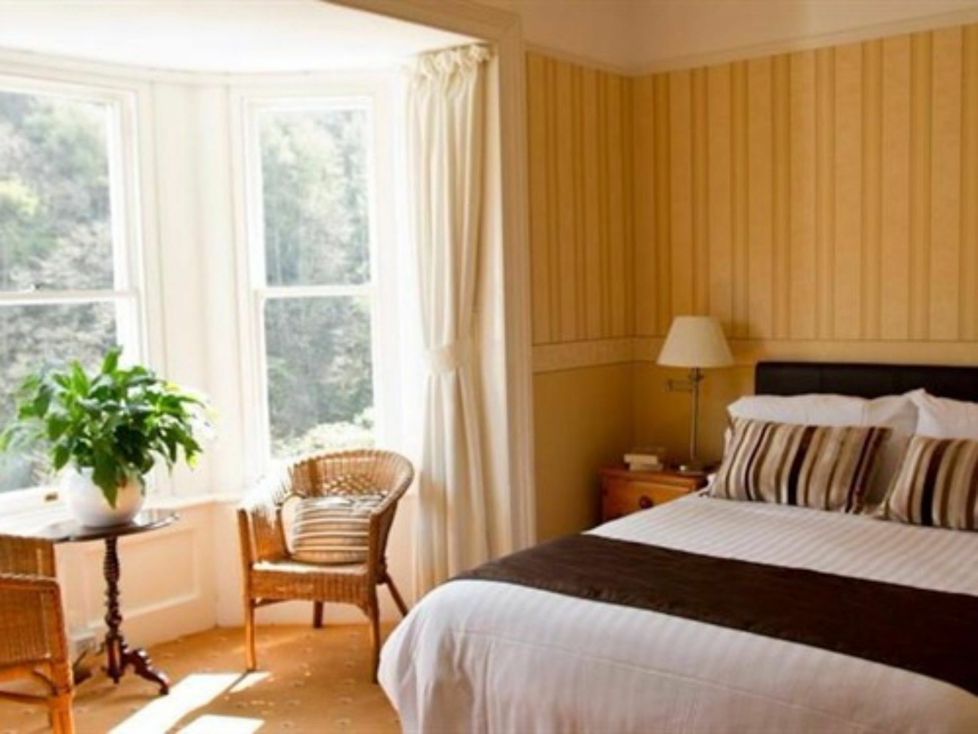 לינטון Woodlands Guesthouse מראה חיצוני תמונה
