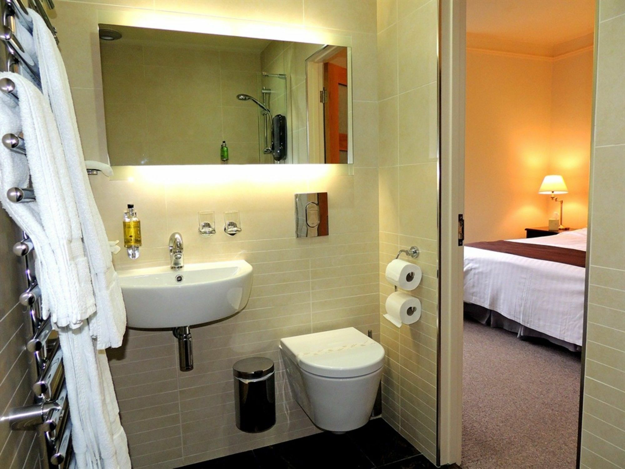 לינטון Woodlands Guesthouse מראה חיצוני תמונה
